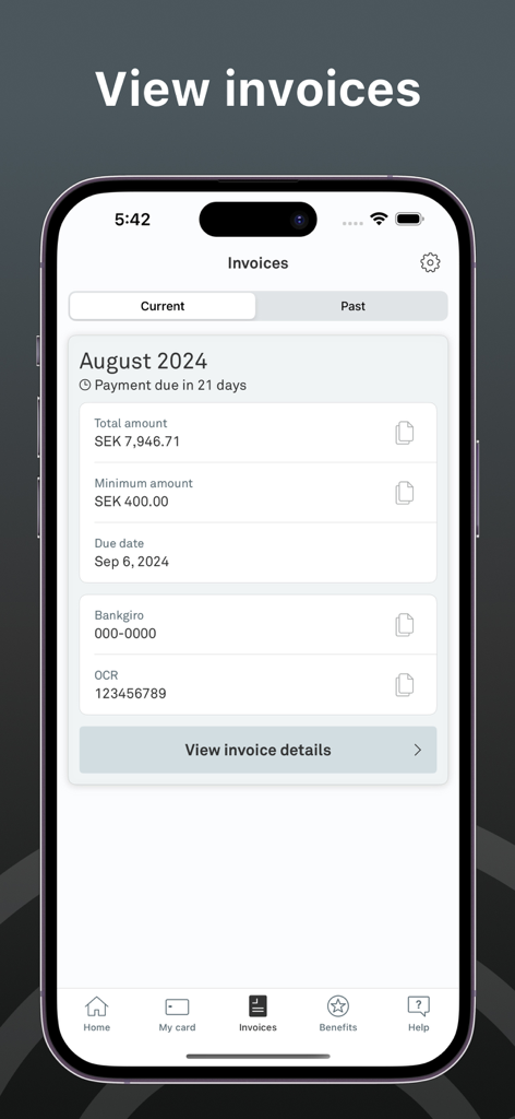 Corporate Card - Pantalla de la aplicación móvil que muestra el resumen de la factura de la tarjeta corporativa con el importe total y la fecha de vencimiento del pago
