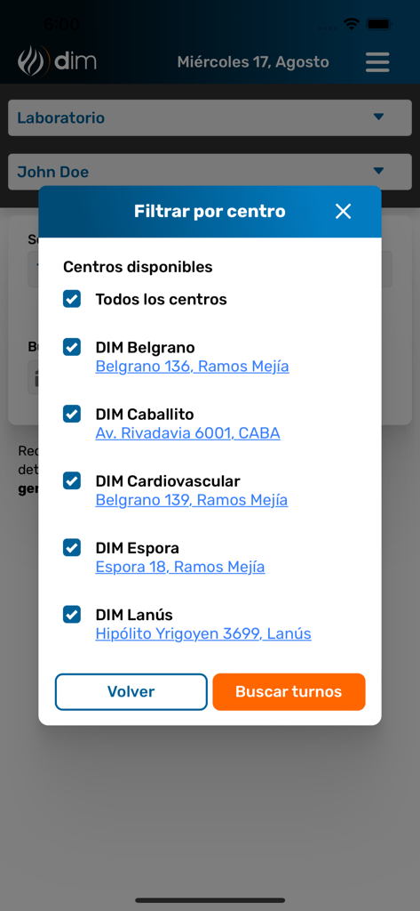 DIM SALUD Turnos y Resultados - Schermata dell'app DIM Salud che mostra un elenco di centri medici da filtrare per la prenotazione di appuntamenti