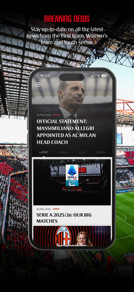 スタジアムの背景が表示されたスマートフォンの速報ニュースアップデートを表示するACミラン公式アプリのインターフェース。
