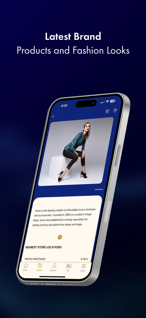 Club Apparel mobile app interface showing fashion looks and nearby store locations