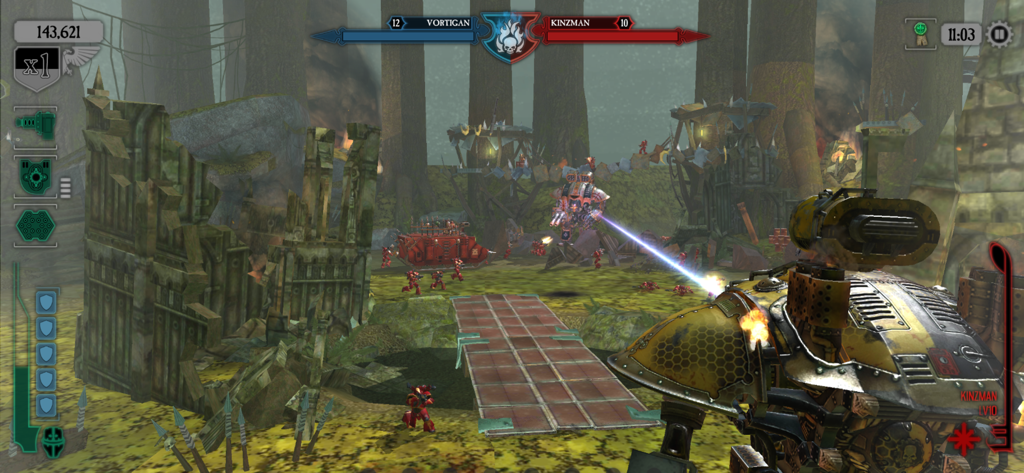Warhammer 40,000: Freeblade - Imperial Knight firing laser during a multiplayer battle in Warhammer 40000 Freeblade
