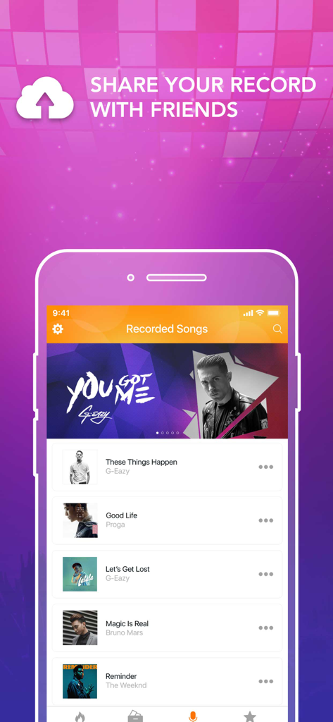 Karaoke - Sing karaoke - Pantalla de smartphone que muestra la lista de canciones grabadas en una aplicación de karaoke con una función para compartir