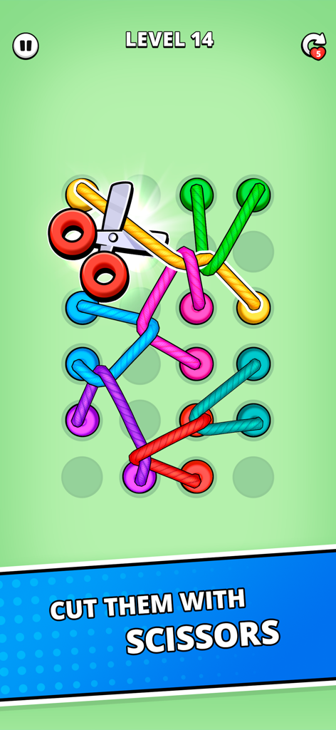 Rope Puzzle: Twisted Master - Captura de pantalla de jugabilidad de Rope Puzzle Twisted Master mostrando un potenciador de tijeras cortando una cuerda amarilla enredada en un tablero de clavijas.