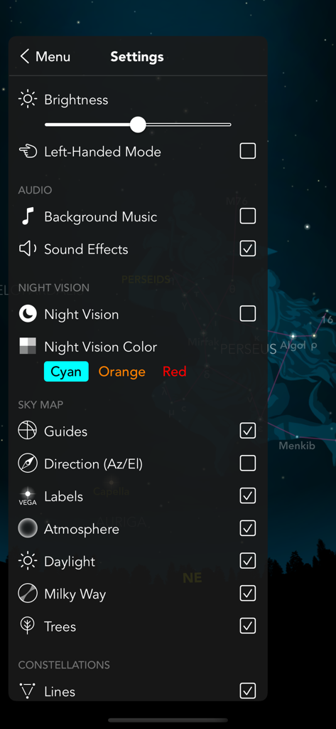 Menú de configuración de Classic Sky Map 2 que muestra opciones de brillo de visión nocturna y visualización del mapa celeste