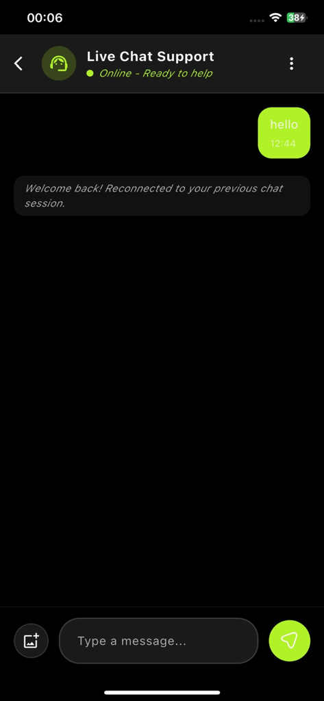 Ebila AI: Trading Signal - Ebila AI trading app live chat support screen with a message window and online status