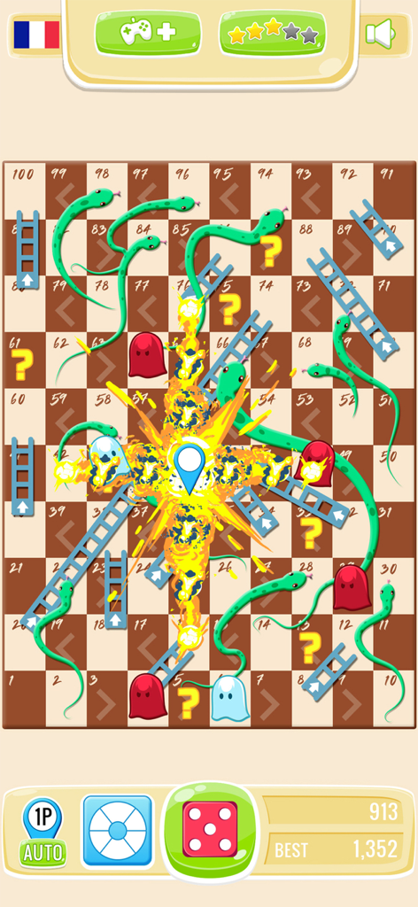 Tablero del modo supervivencia del juego móvil Serpientes y Escaleras con fantasmas y escaleras