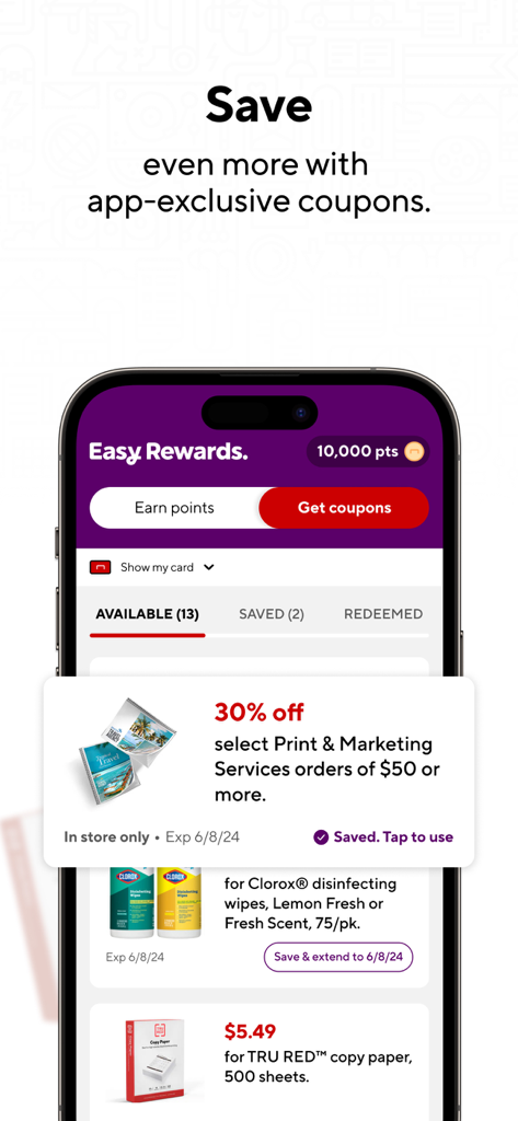Interfaz de la app de Staples mostrando cupones exclusivos y puntos de Easy Rewards para suministros de oficina y servicios de impresión