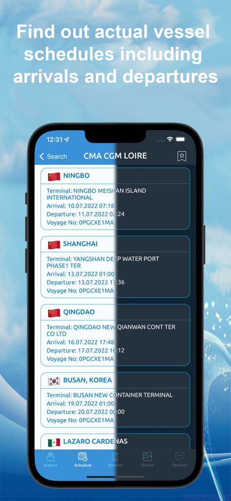 Écran de l'application mobile affichant les horaires d'arrivée et de départ du navire CMA CGM LOIRE dans divers ports internationaux.