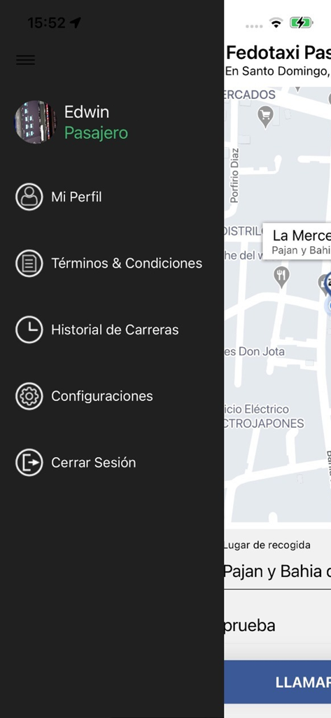 Menú de navegación lateral de la aplicación Fedotaxi pasajero en Ecuador que muestra el perfil de usuario y las opciones del historial de viajes