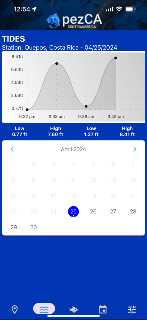 PezCA app showing a tide forecast graph and April 2024 calendar for Quepos Costa Rica