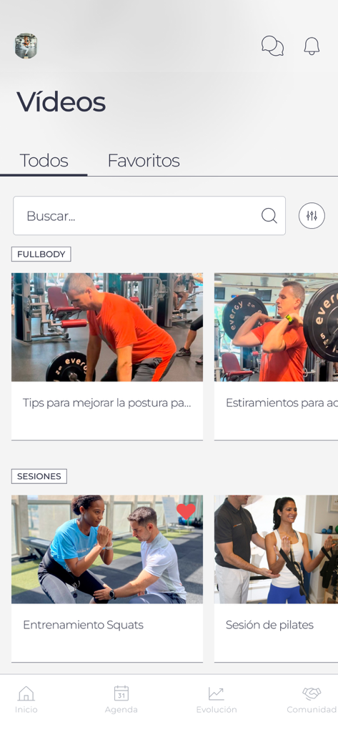 Fisioincorpore Training - Fisioincorpore Training app interface displaying a video library with workout sessions for squats and pilates.