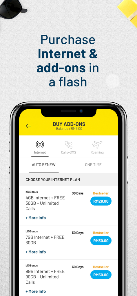 MyDigi Mobile App - 다양한 인터넷 및 로밍 추가 기능을 구매할 수 있음을 보여주는 MyDigi 모바일 앱 인터페이스.