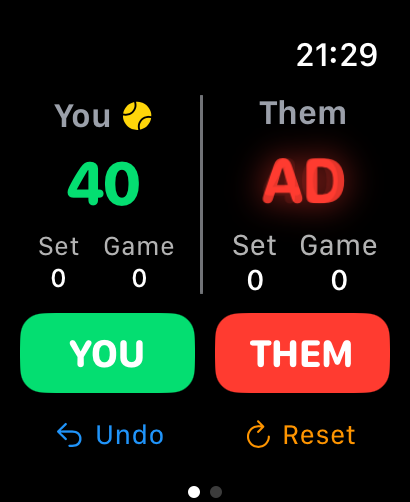Voleo - VoleoアプリのApple Watchインターフェース、アドバンテージとポイントトラッキングボタン付きのテニス試合スコアを表示