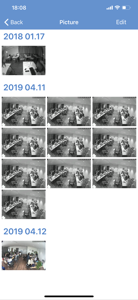CamHi - CamHi app interface showing a gallery of captured security camera photos organized by date.