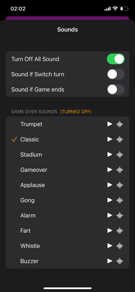 Chess.clock - Tela de configurações de som no aplicativo Chess.clock com alternâncias para sons de turno e fim de jogo, juntamente com uma lista de efeitos sonoros personalizáveis de fim de jogo.