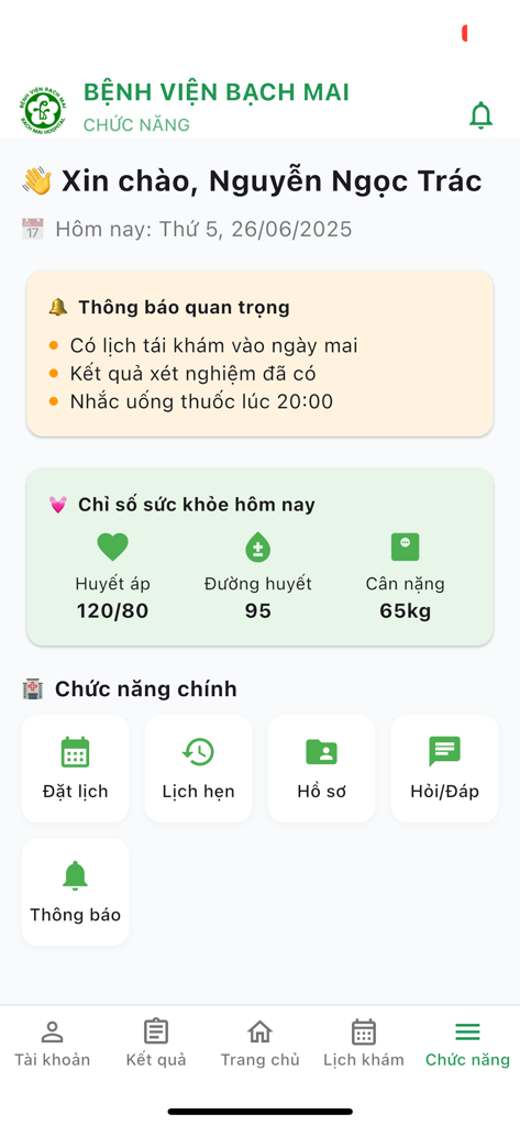 Bach Mai Care app dashboard displaying daily health metrics and medical appointment features