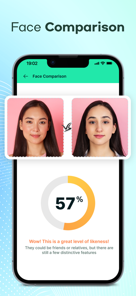 Schermata dell'app mobile che mostra la funzione Face Comparison di Beauty Scanner con un punteggio di somiglianza del 57 percento tra due volti femminili.