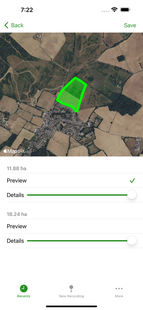 Mapa satelital que muestra un campo delineado en verde para la medición de hectáreas.