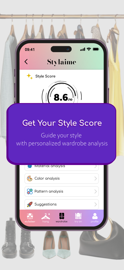 personal stylist - Stylaime - Stylaime App-Oberfläche, die einen personalisierten Stil-Score und Kleiderschrankanalysefunktionen wie Farb- und Musteranalyse zeigt.
