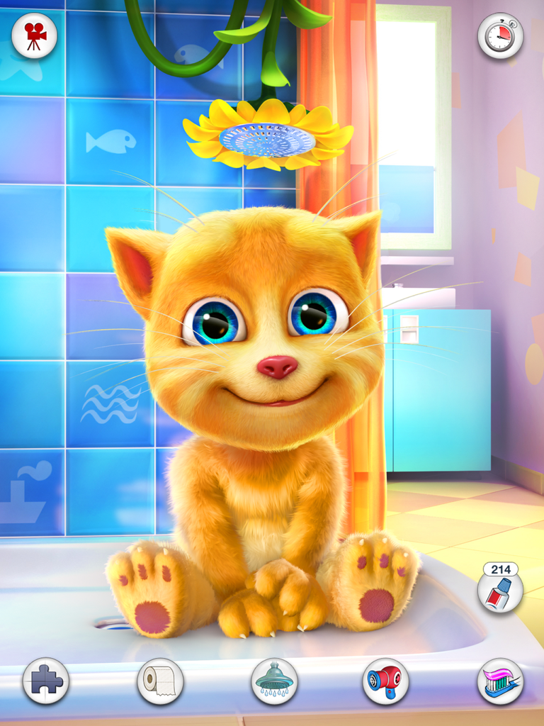 Talking Ginger, o gatinho laranja, sentado em um banheiro no jogo Talking Ginger para iPad.