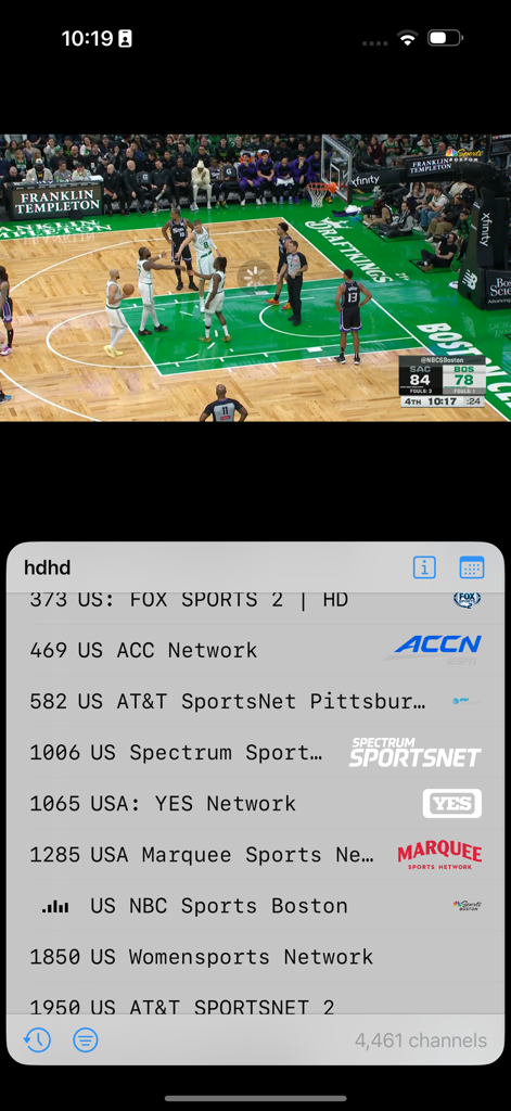 BestTV - Live Stream Player - Interface of BestTV app streaming a live basketball game with a list of available sports channels