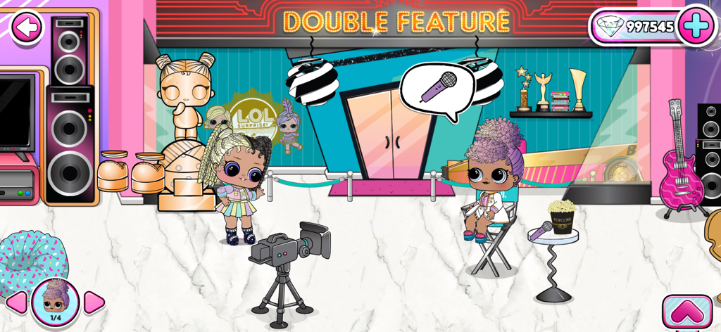 L.O.L. Surprise! Club House - Two LOL Surprise dolls on a movie studio set with a camera and trophies