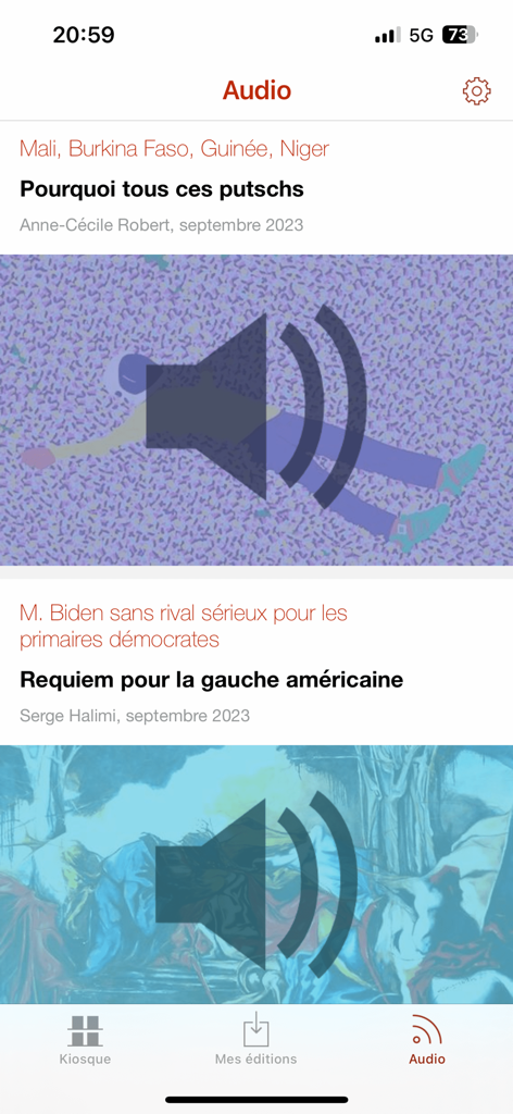 Audio section of the Le Monde diplomatique app featuring French language geopolitical articles and podcasts.