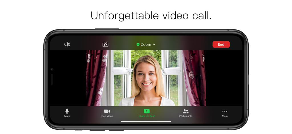 スマートフォン画面でZoomビデオ通話中にバーチャル背景を使用する女性