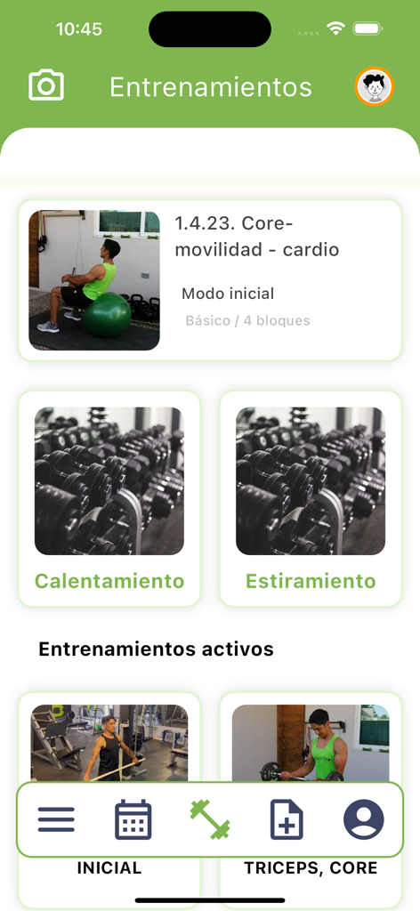 Enforma digital - Workout list screen in the Enforma digital app showing training categories and personalized plans.