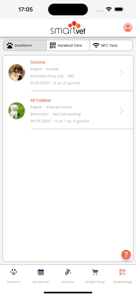 SmartVET - 名前と種類が記載されたペットのリストが表示されたSmartVETアプリのインターフェース