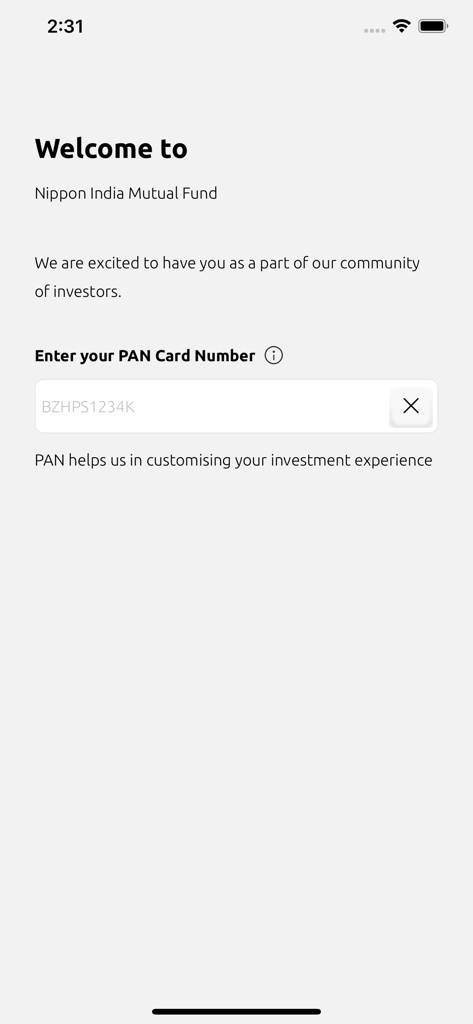 Nippon India Mutual Fund - Schermata di benvenuto dell'app Nippon India Mutual Fund con una richiesta di inserire un numero di carta PAN per l'onboarding