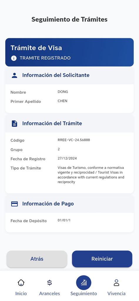 Cancilleria Bolivia - Screen showing the status and details of a visa application in the Cancilleria Bolivia mobile app.