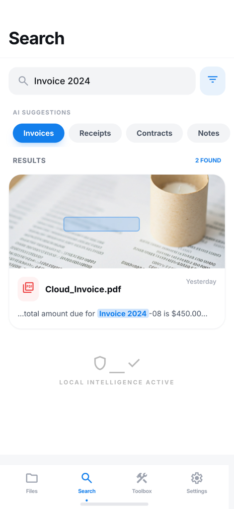 File Tools - File Manager - Interfaccia di ricerca dell'app mobile che mostra i risultati di una fattura con intelligenza locale e suggerimenti per i documenti