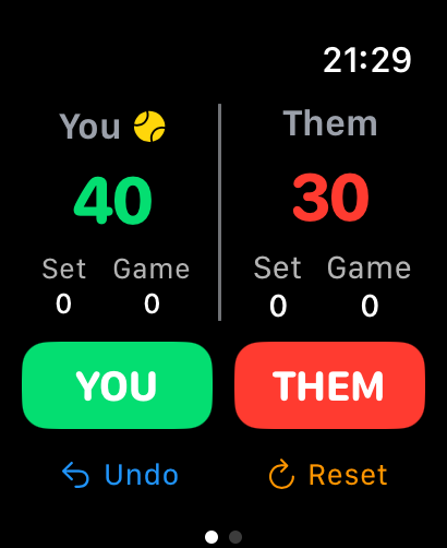 Voleo - Voleo Apple Watchアプリインターフェース、40対30のテニスのスコアとあなたと相手のトラッキングボタンを表示