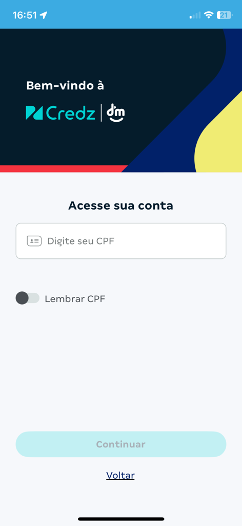 Credz - App - Credz app login screen showing a field to enter CPF and a continue button
