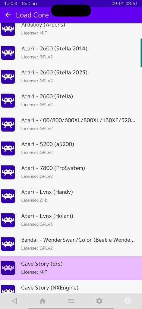 Menu Carregar Núcleo do app RetroArch iOS mostrando vários núcleos de emulador de console