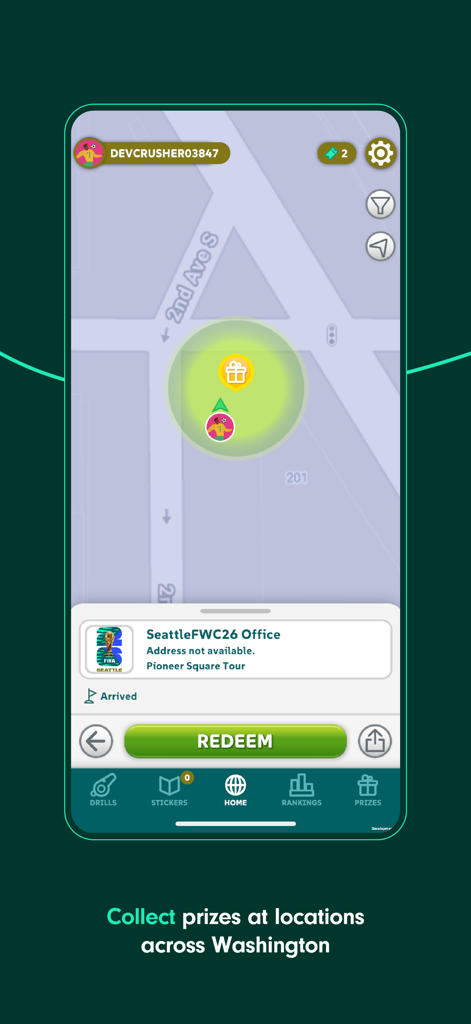 Ein Bildschirm einer mobilen App, der eine Karte mit einem Preissymbol im Büro des Seattle FIFA World Cup 2026 und einer grünen Einlösungs-Schaltfläche für die stadtweite Schnitzeljagd zeigt.