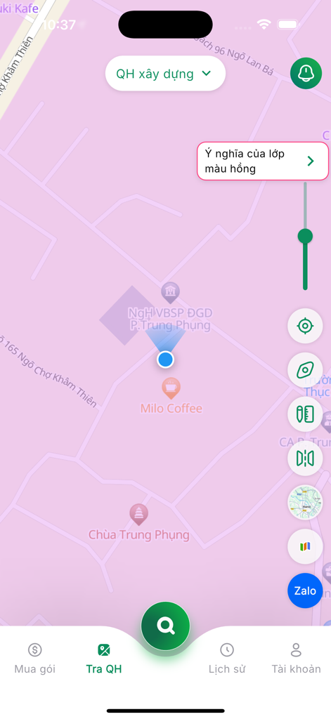 GPS 위치 및 유틸리티 도구가 포함된 부동산 구역 지도 오버레이를 보여주는 DeeMap 앱 인터페이스