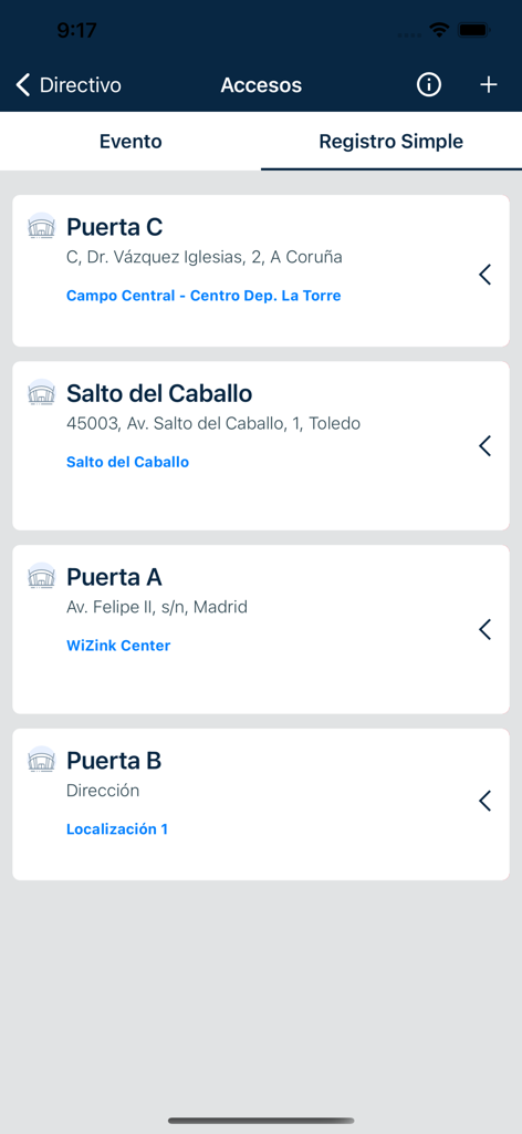 Pantalla móvil de la aplicación Cluber que muestra los puntos de acceso al lugar deportivo y las ubicaciones de las puertas para los administradores