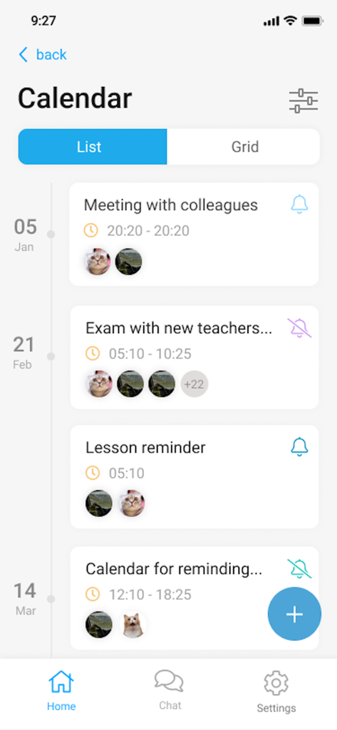 自動車教習所管理アプリのカレンダー、レッスンのリストとインストラクター会議が表示されます