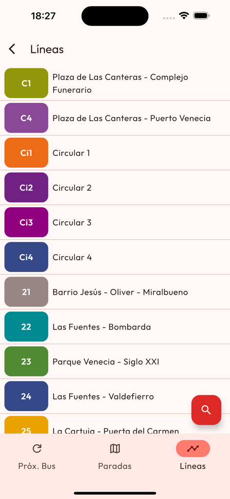 Zaragoza Bus Tranvia Cercanias - Interfaz de la aplicación Zaragoza Bus mostrando una lista de líneas de transporte incluyendo rutas circulares y numeradas con sus respectivos colores y destinos