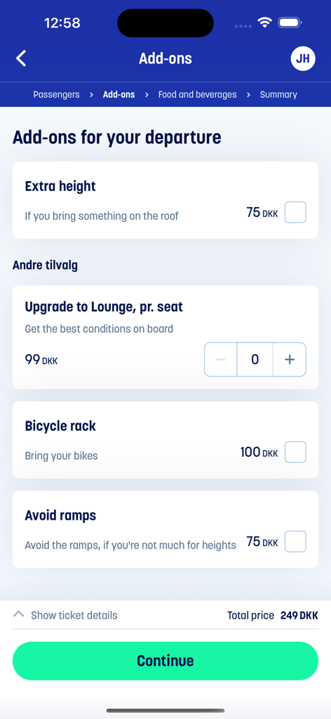 MOLSLINJEN mobile app screen showing optional ferry travel add-ons including lounge upgrades and bicycle racks