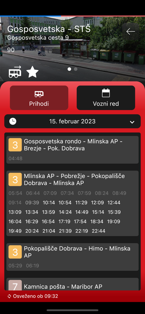 Screenshot of the M mobilnost app showing bus routes and departure schedules for a transit stop in Maribor Slovenia
