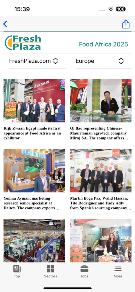 FreshPublishers.com - Interfaccia del feed di notizie di FreshPlaza all'interno dell'app FreshPublishers che visualizza articoli del settore agricolo e report di fiere