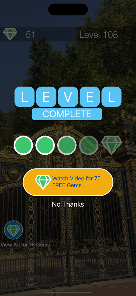 Snappy Word Search - Pantalla de nivel completado en Snappy Word Search que muestra una barra de progreso y una opción para ver un video por gemas gratis