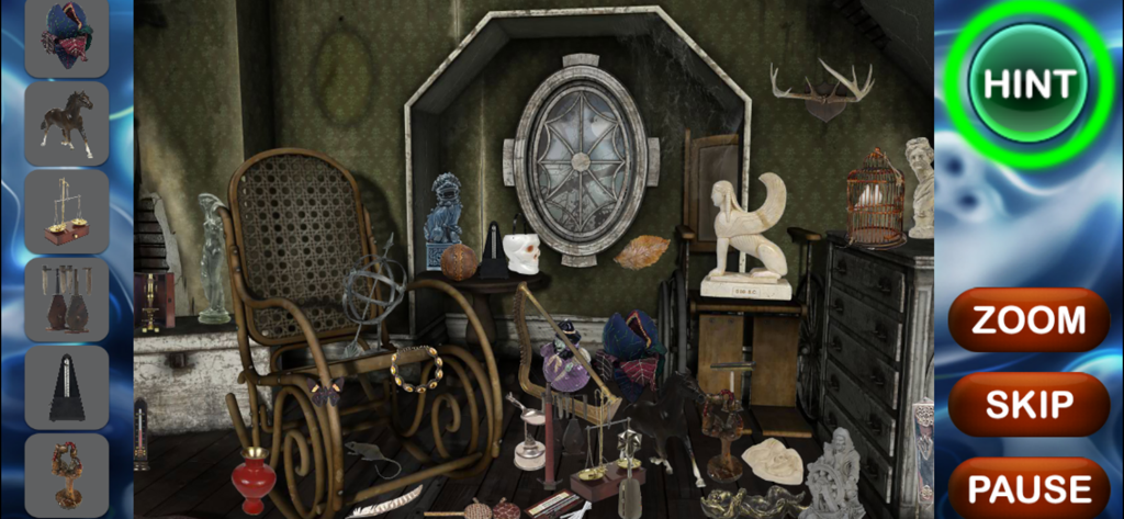 Haunted House Hidden Objects - Captura de pantalla del juego de objetos ocultos de una casa embrujada que muestra un ático desordenado lleno de antigüedades y botones de interfaz de búsqueda.