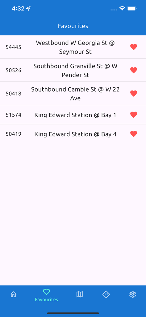 Vancouver Transit Live - L'écran des favoris de l'application Vancouver Transit Live affiche une liste d'arrêts de bus enregistrés.