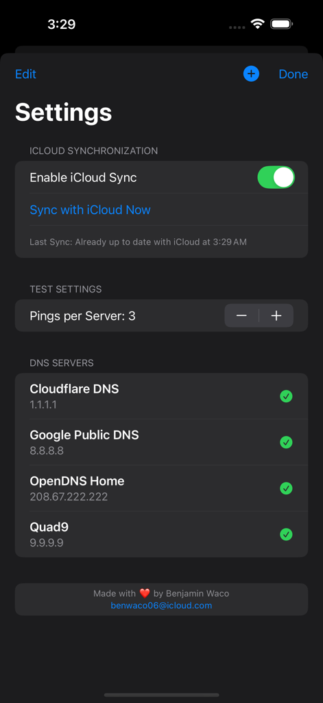dnSpeedtest - Settings interface of the dnSpeedtest app showing iCloud synchronization options and a list of DNS servers including Cloudflare and Google.