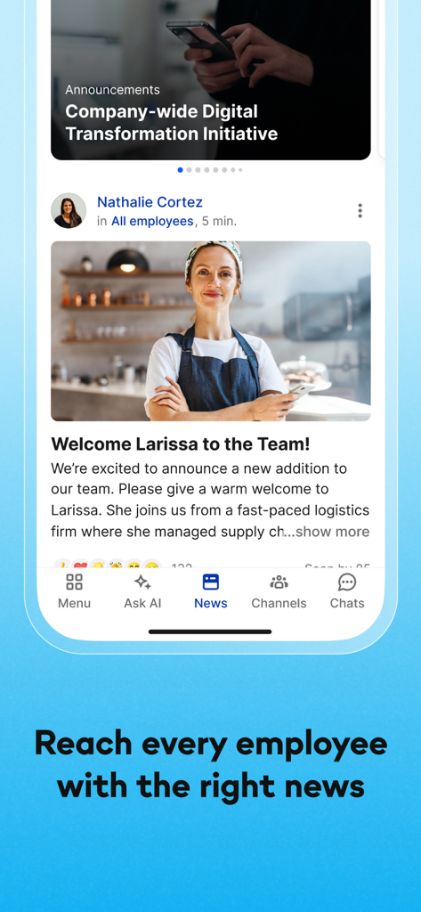 Flip-App - Smartphone screen of Flip-App showing a company news feed and employee announcement.