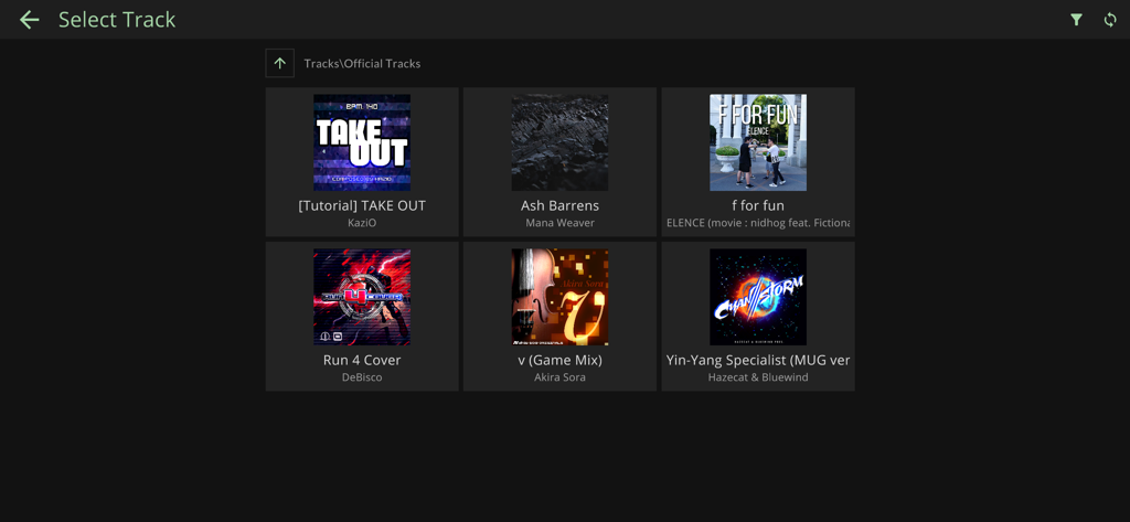 Menu di selezione tracce nel gioco di ritmo TECHMANIA che mostra una griglia di titoli di canzoni e copertine di album.